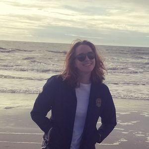 Meet your Posher, Alexis